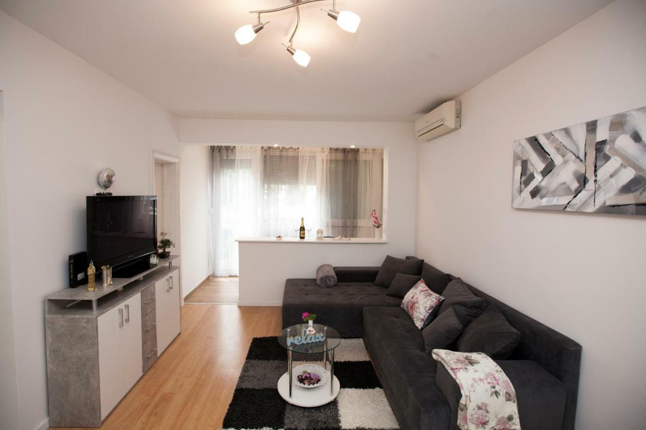 Apartment Maroma Split Buitenkant foto